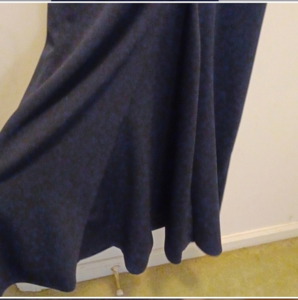 Lulu's maxi dress flutter sleeve deep V Neck small - Picture 4 of 6